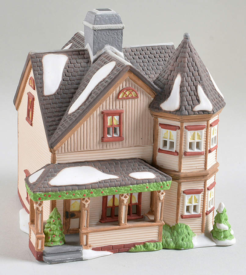 New England Village Thomas T Julian House - With Box by Department 56-1