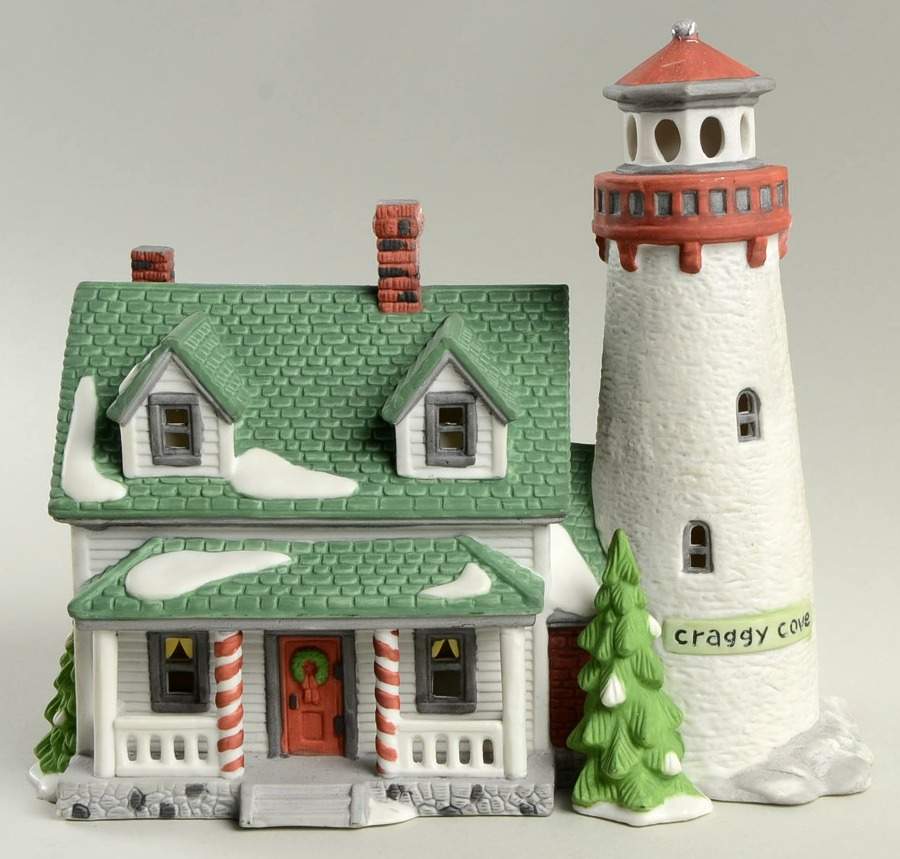 New England Village Craggy Cove Lighthouse - Boxed by Department 56-1