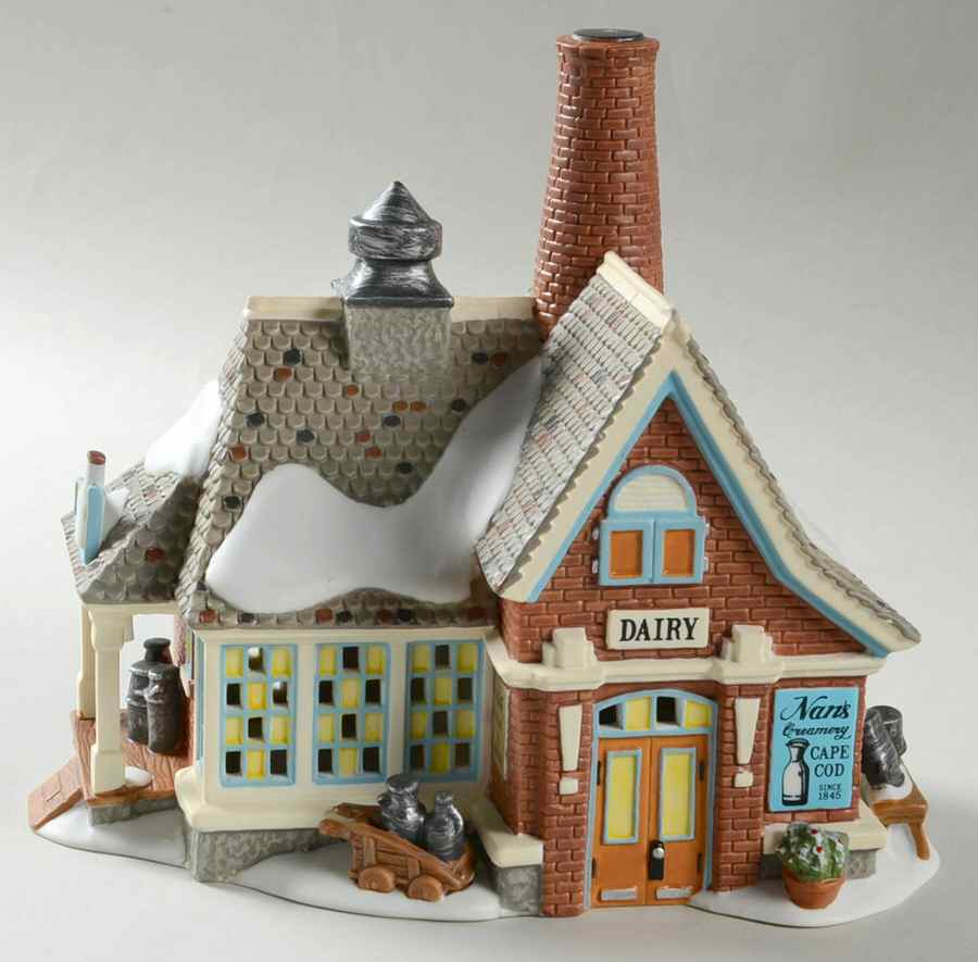New England Village Nan's Cape Cod Creamery - Boxed by Department 56-1