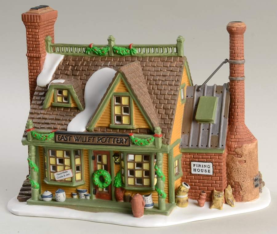 New England Village East Willet Pottery - Boxed by Department 56-1