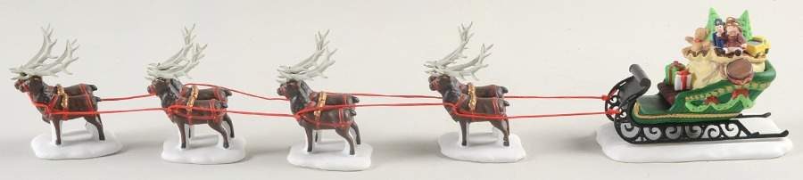 North Pole Village Sleigh & 8 Tiny Reindeer-Set Of 5 - No Box by Department 56-1