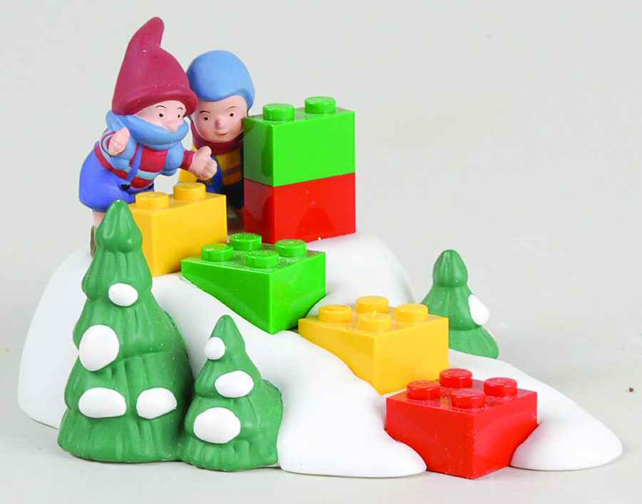 North Pole Village Little Builders - Boxed by Department 56-1