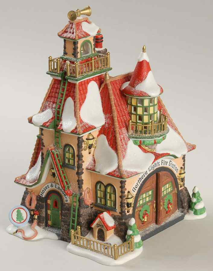 North Pole Village Northern Lights Fire Station - Boxed by Department 56-1