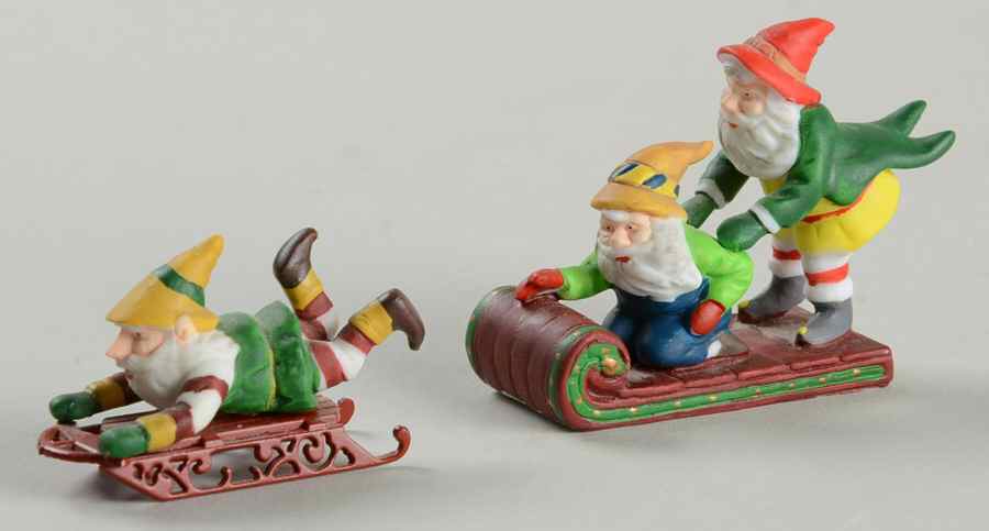 North Pole Village Testing The Toys-Set Of 2 - Boxed by Department 56-1