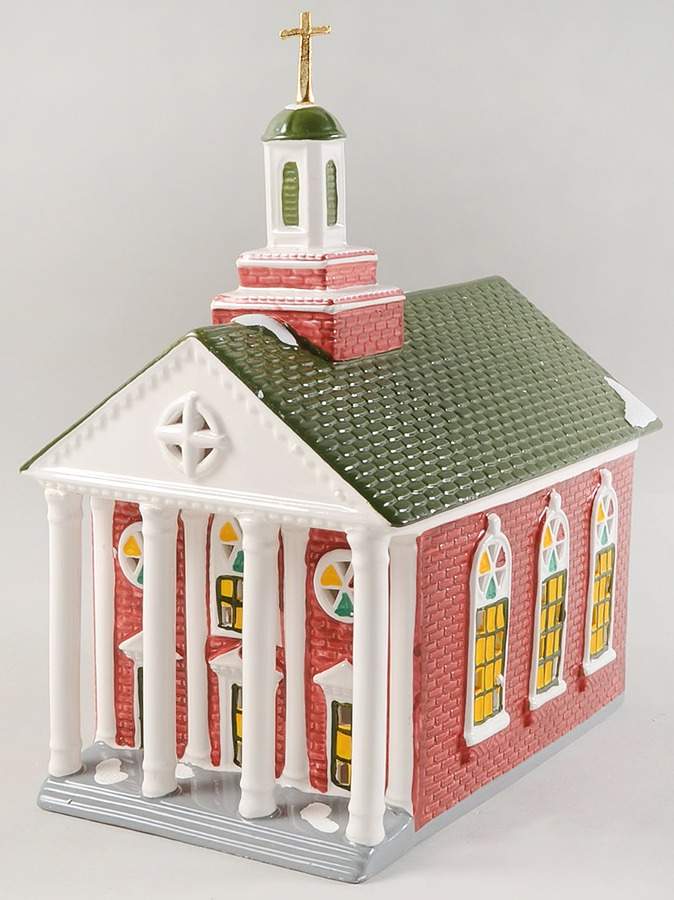 Snow Village Colonial Church - Boxed by Department 56-1