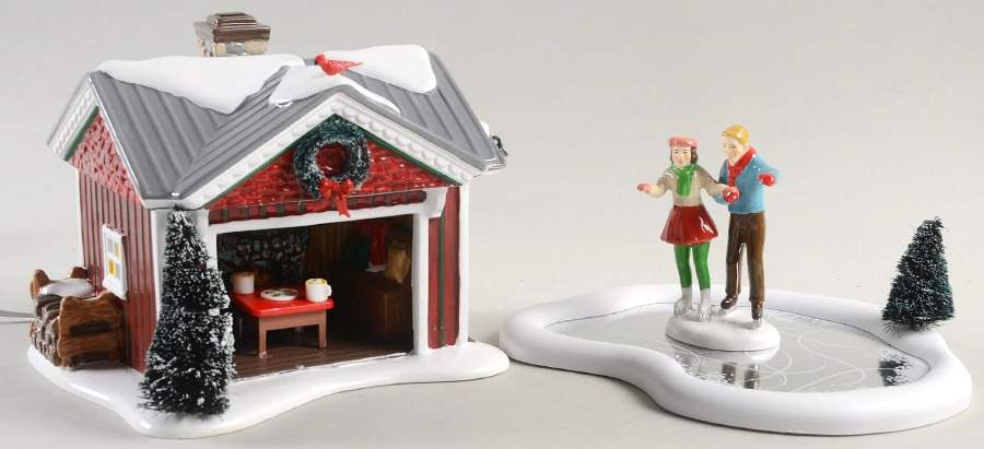 Snow Village Holiday Skating Party - With Box Bx1321 by Department 56-1