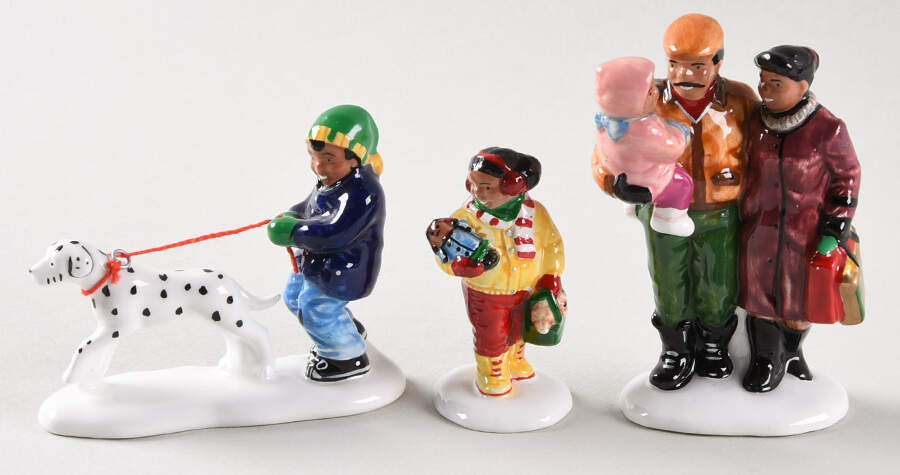 Snow Village The Whole Family Goes Shopping-Set Of 3 - No Box by Department 56-1