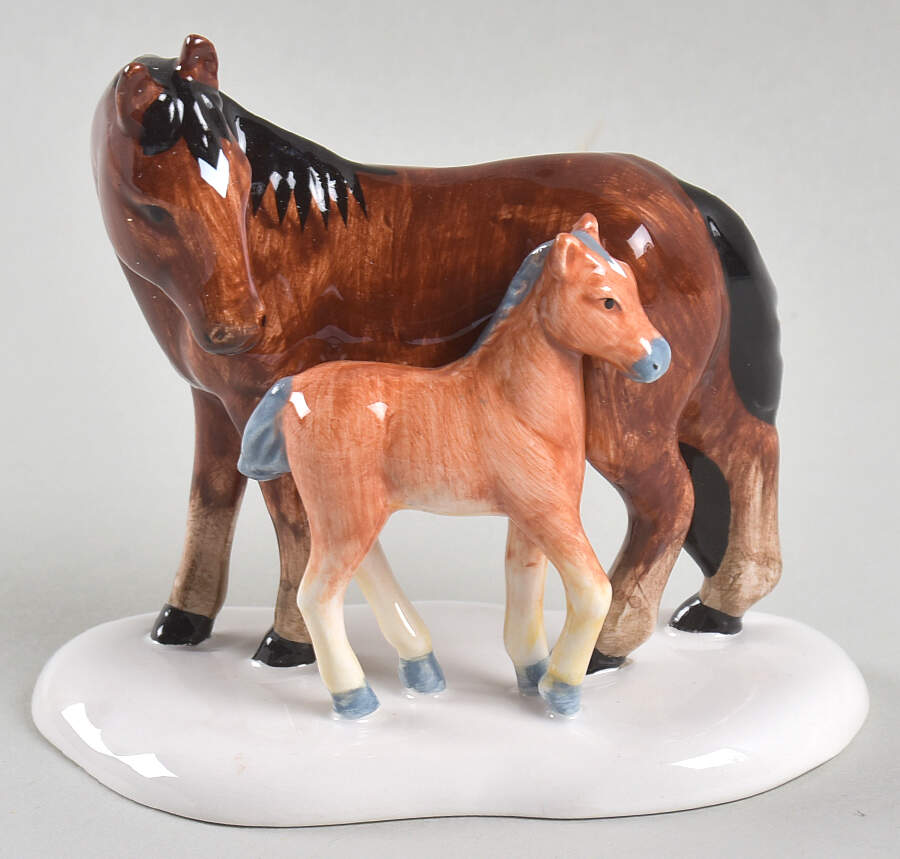 Snow Village Horse & Foal - No Box by Department 56-1