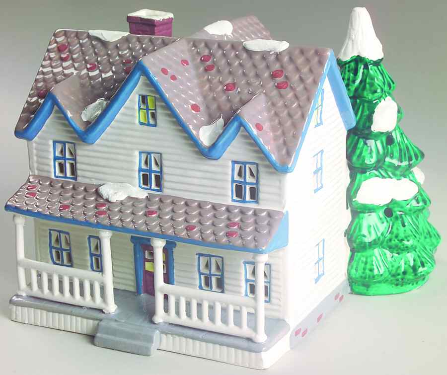 Snow Village Farm House - With Box by Department 56-1