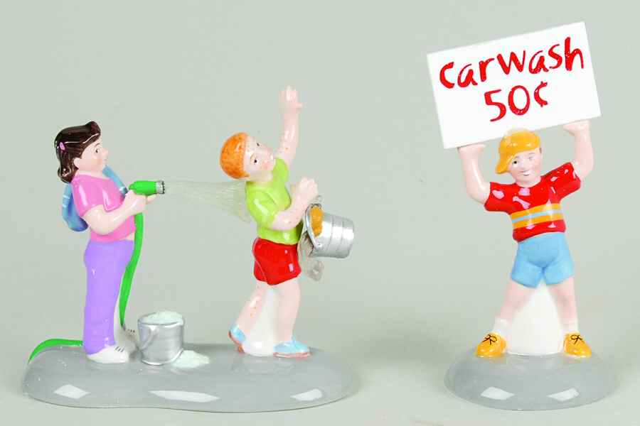 Snow Village Car Wash Fundraiser - With Box Bx637 by Department 56-1