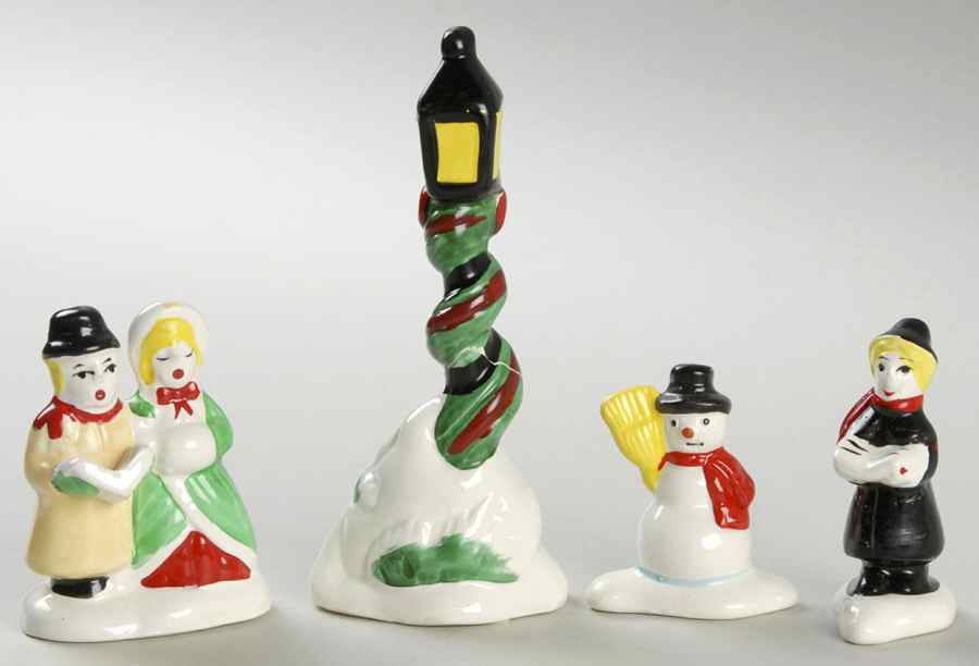 Snow Village Carolers-Set Of 4 - With Box Bx848 by Department 56-1