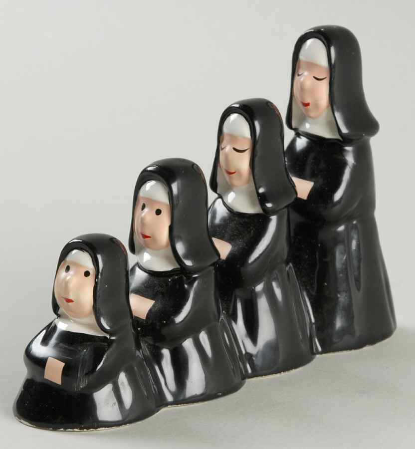 Snow Village Singing Nuns - Nb854, No Box by Department 56-1