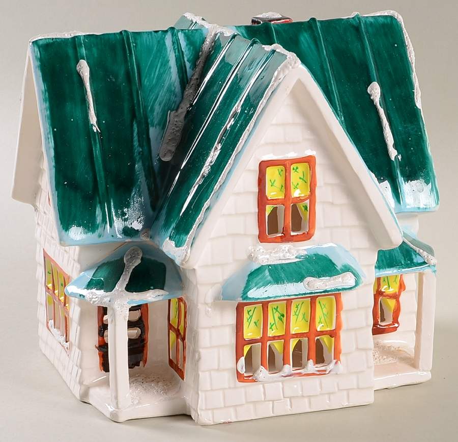 Snow Village Gabled House - Nb710, No Box by Department 56-1