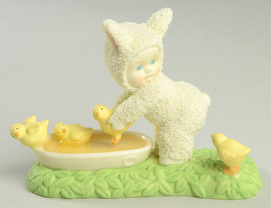 Snowbunnies Everybody In - With Box 238 by Department 56-1