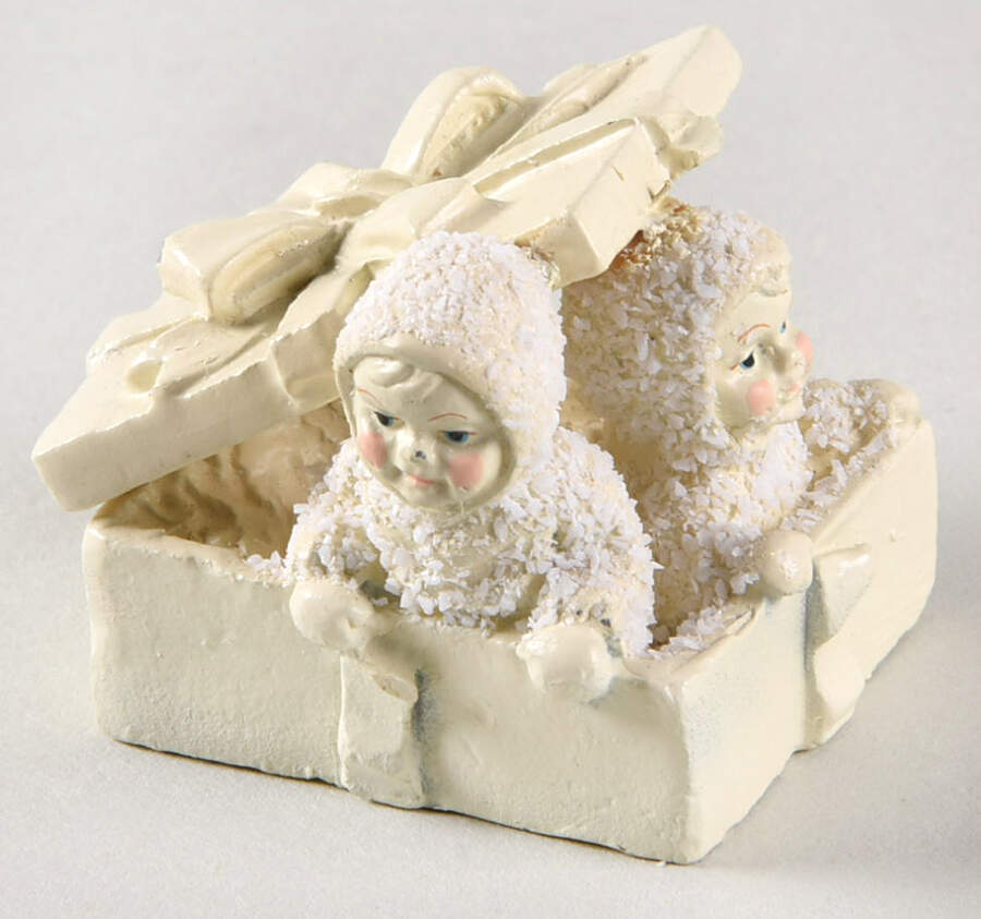 Snowbabies-Miniature Winter Surprise - Boxed by Department 56-1