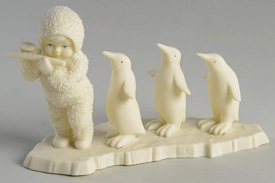 Snowbabies Penguin Parade - No Box by Department 56-1