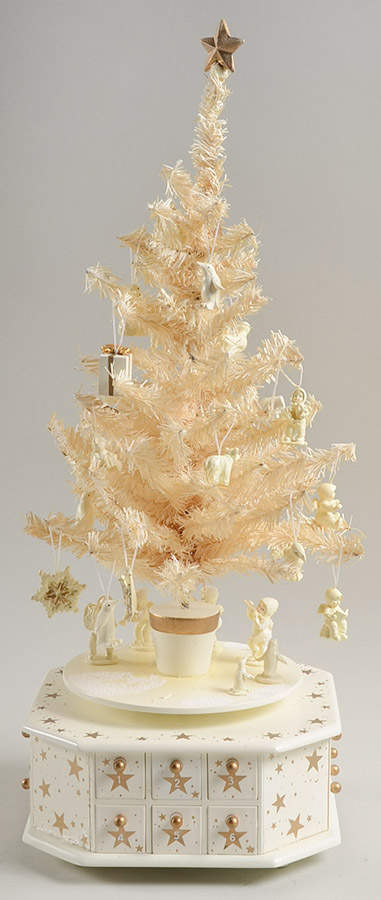 Snowbabies Music Boxes Advent Tree W/ Ornaments - We Wish You A - Boxed by Department 56-1