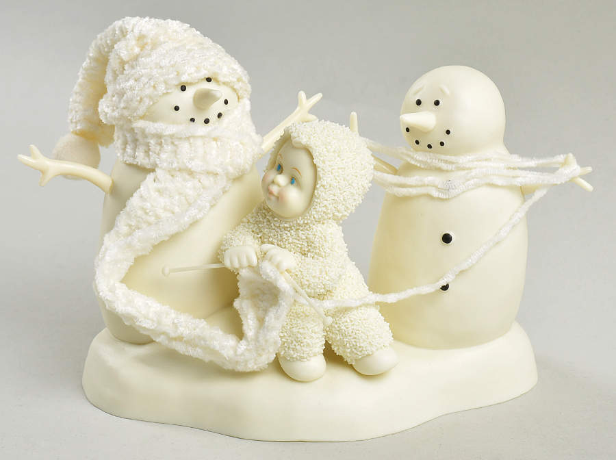 Snowbabies Hooked On Knitting - Boxed by Department 56-1