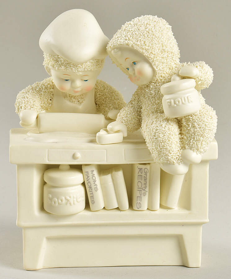 Snowbabies Grandma's Favorite Recipes - With Box Bx357 by Department 56-1