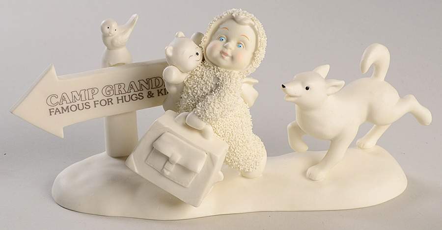 Snowbabies Famous For Hugs & Kisses - Boxed by Department 56-1