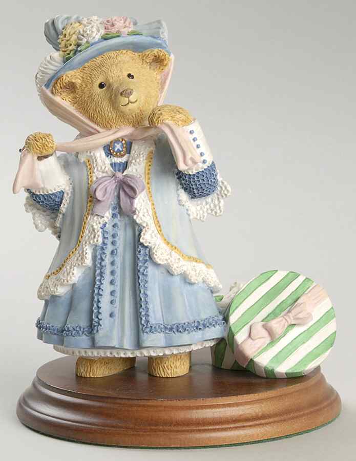 The Upstairs Downstairs Bears Henrietta Bosworth-The Easter Bonnet - Boxed by Department 56-1