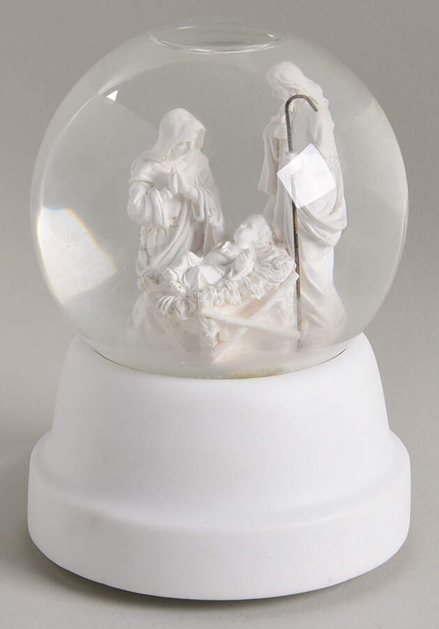 Winter Silhouettes-Porcelain Musical Waterglobe-Away In A Manger - Boxed by Department 56-1