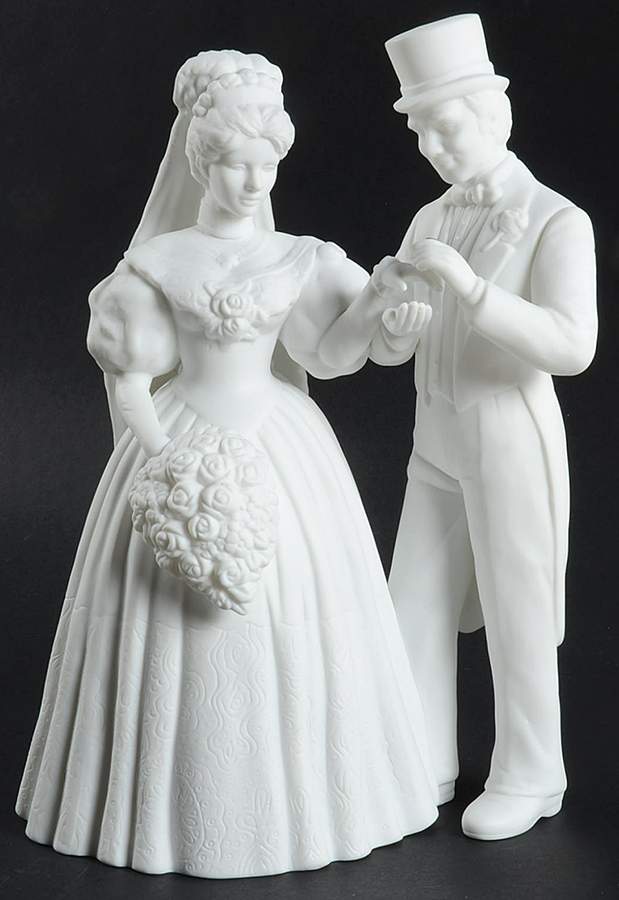 Celebration Silhouettes To Have And To Hold - Boxed by Department 56-1