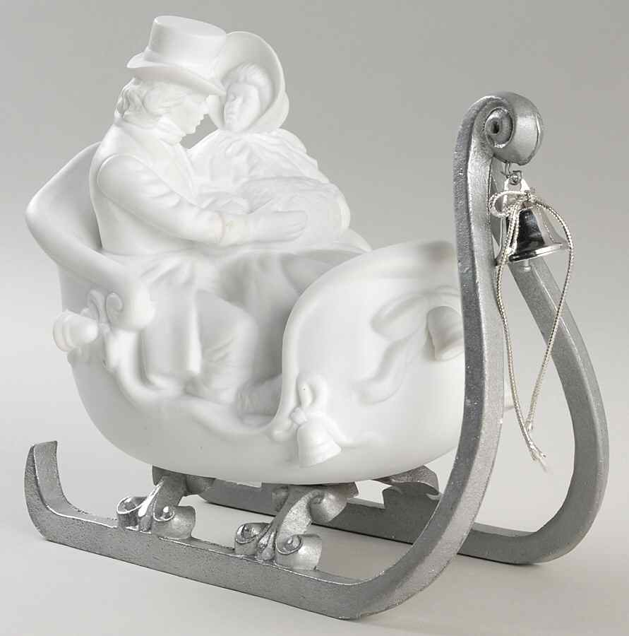 Winter Silhouettes-Porcelain Sleighride - No Box by Department 56-1