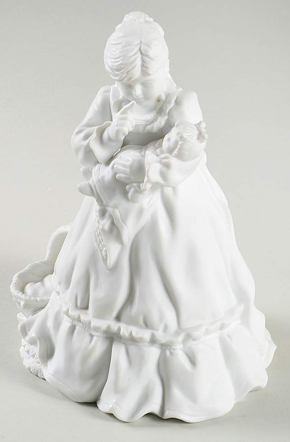 Winter Silhouettes-Porcelain Christmas Presents - Girl - No Box by Department 56-1