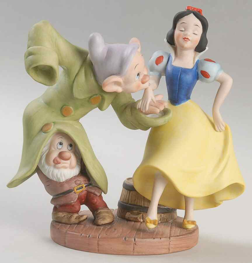 Magic Memories Figurines Snow White And The Seven Dwarfs - No Box by Disney-1