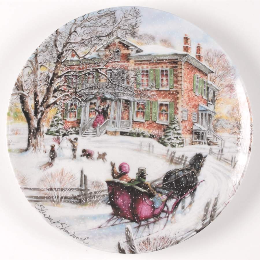 Victorian Christmas Coming Home - With Box by Dominion-1