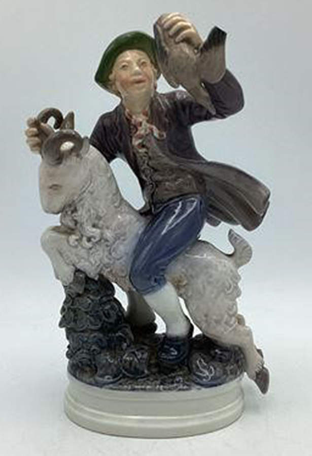 Dahl Jensen Figurine Hans Clodhopper - No Box by Dahl-Jensen-1