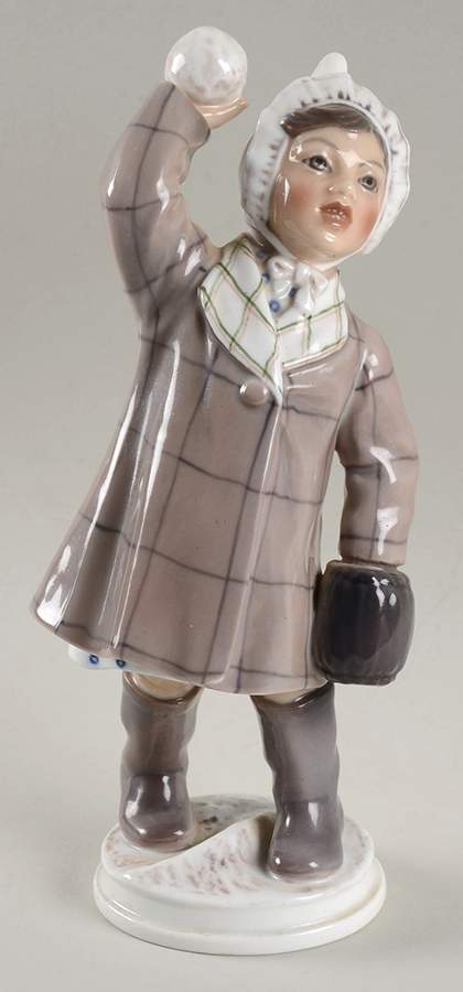 Dahl Jensen Figurine Girl With Snowball - No Box by Dahl-Jensen-1