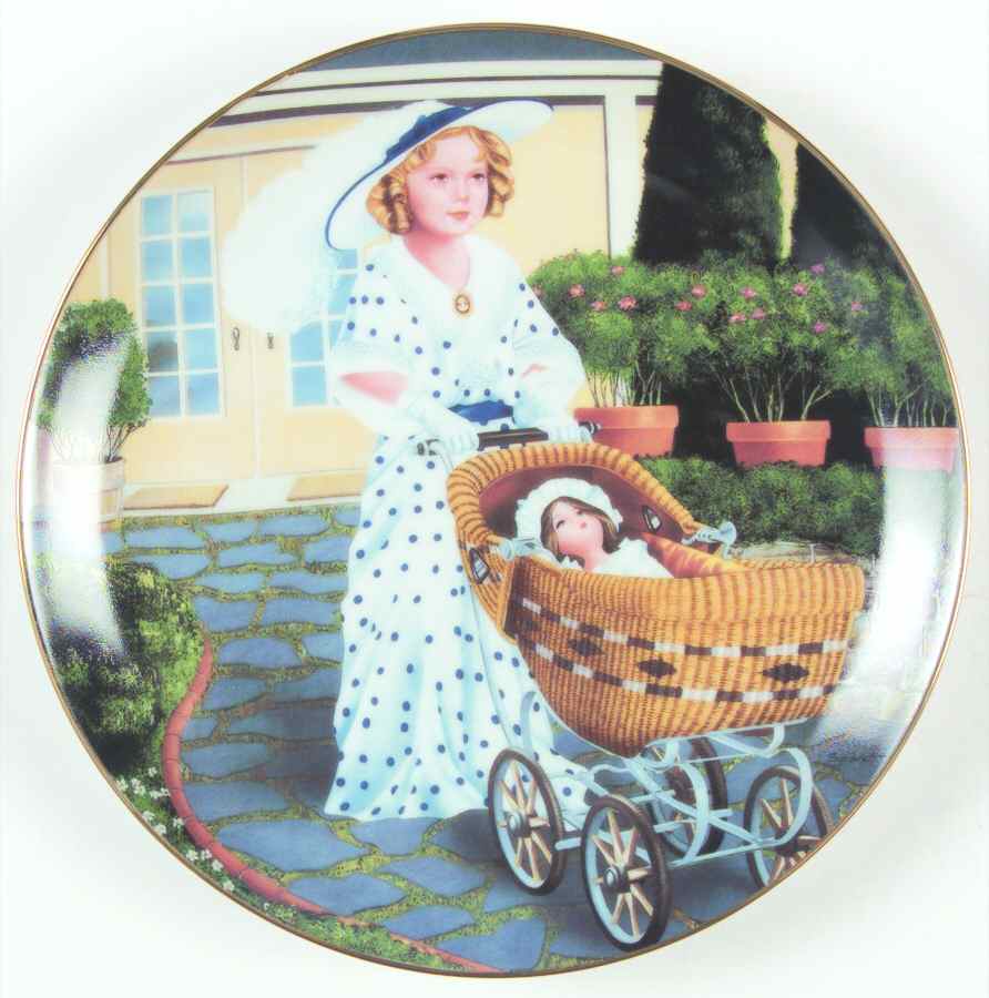 Shirley Temple Collection Bright Eyes - No Box by Danbury Mint-1
