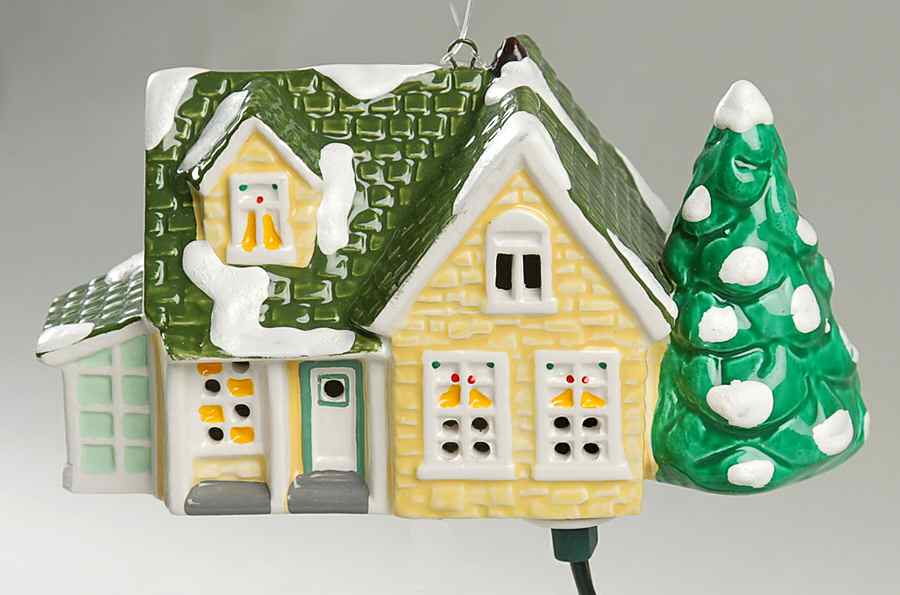 Snow Village Ornament Nantucket - No Box by Department 56-1