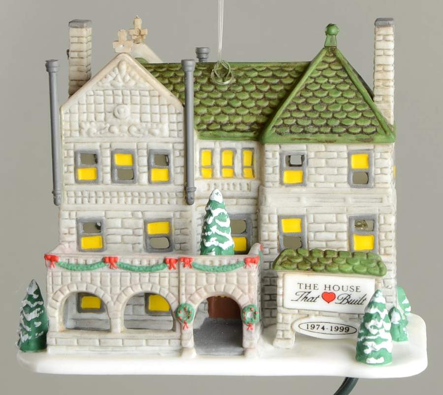 Snow Village Ornament The House That Love Built - Boxed by Department 56-1