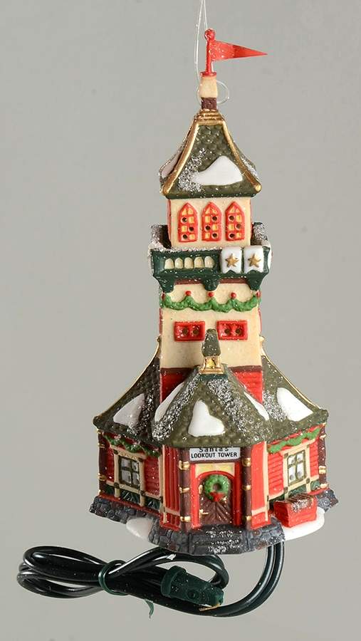 North Pole Ornament Santa's Lookout Tower-Lighted - Boxed by Department 56-1