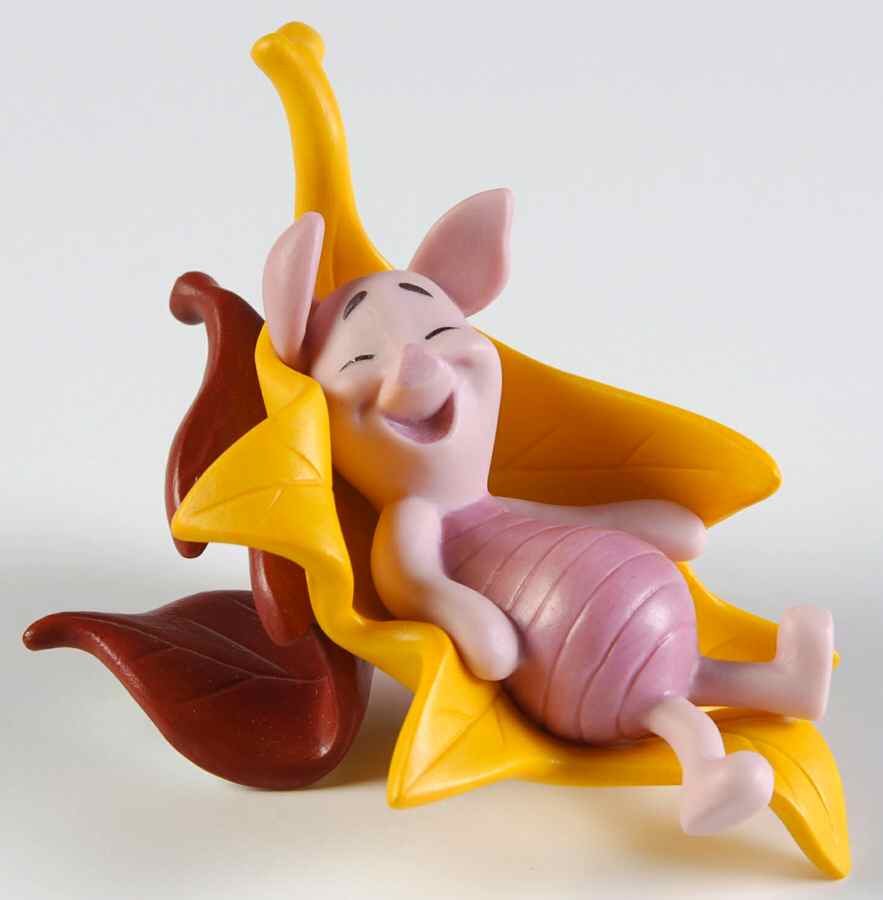 Pooh and Friends-Figurines Every Little Breeze Carries A Dream - Boxed by Disney-1