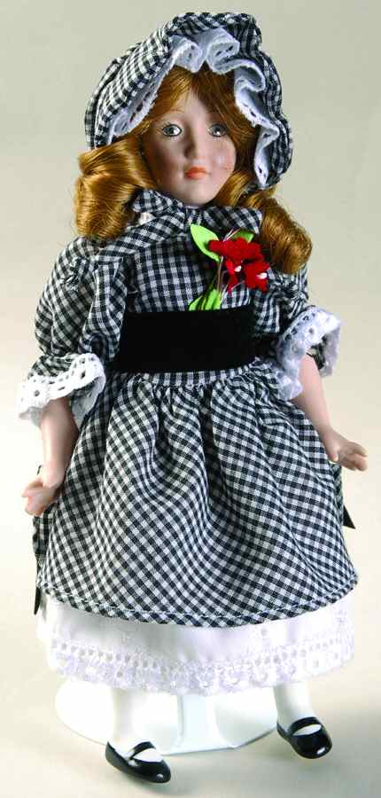 Dolls of The World England - Boxed by Danbury Mint-1