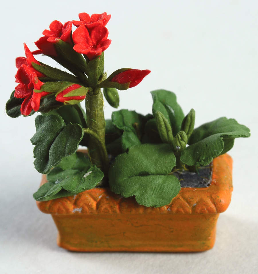 Seasons Bay Geranium Window Box - Boxed by Department 56-1