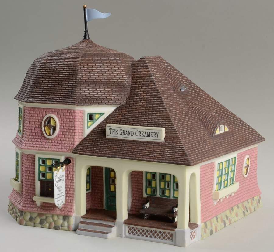 Seasons Bay Grand Creamery - Boxed by Department 56-1