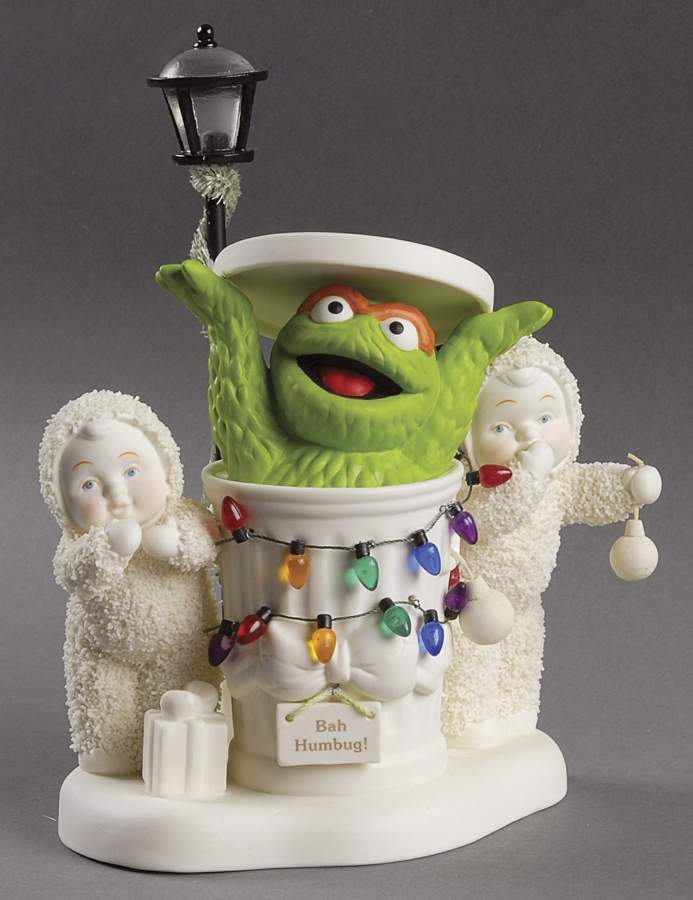 Sesame Street - Guest Collection Merry Christmas, Oscar - Boxed by Department 56-1