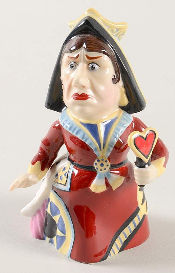 Alice In Wonderland Queen Of Hearts - Boxed by Department 56-1