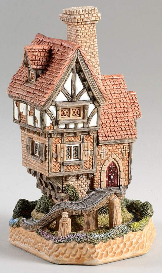 The Pilgrims Way Collection Robbers Retreat - Boxed by David Winter-1
