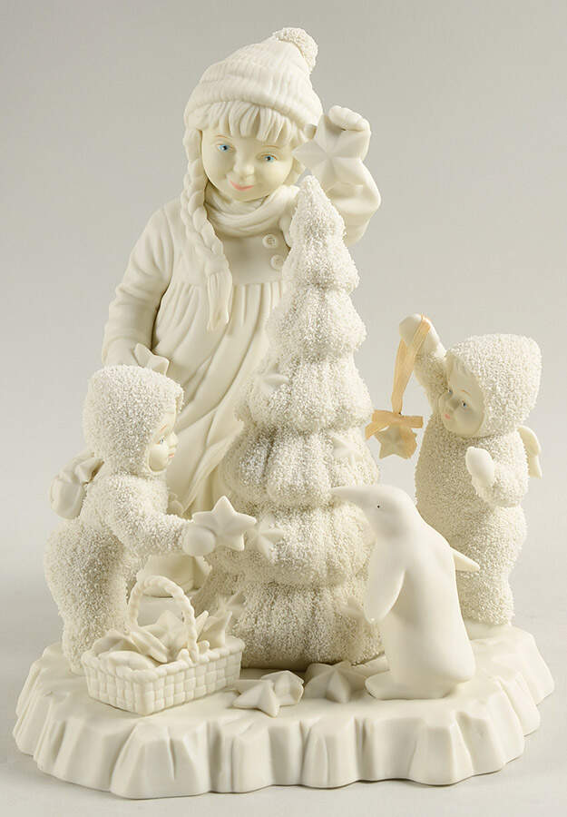 Snowbabies Friendship Club Figurine Together We Can Make The Season Brigh - No Box by Department 56-1