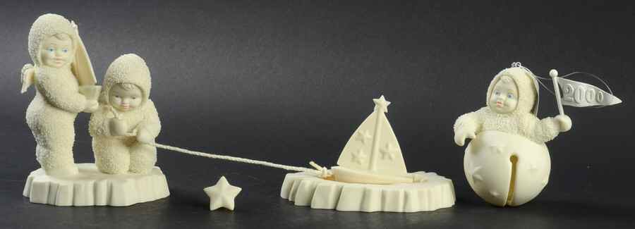 Snowbabies Friendship Club Figurine 2000-Friendship Club Kit-Sailing The Sea - No Box by Department 56-1