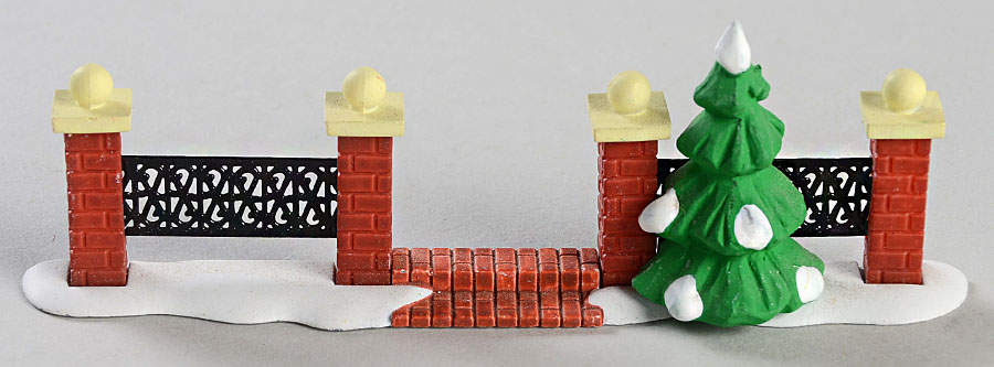 General Village Accessories Courtyard Fence With Steps - No Box by Department 56-1