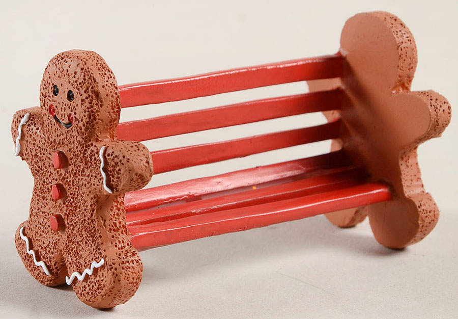 Gingerbread Lane - North Pole Gingerbread Bench - Boxed by Department 56-1