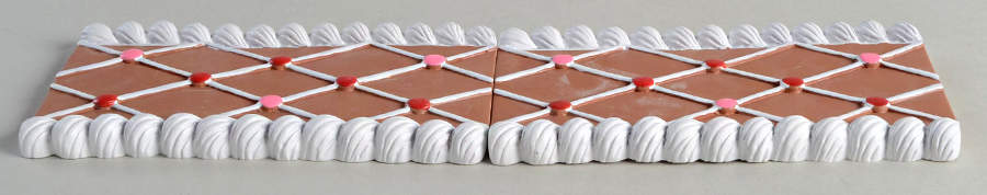 Gingerbread Lane - North Pole Gingerbread Road - Straight - Boxed by Department 56-1