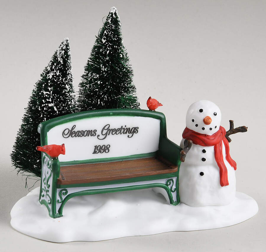 General Village Accessories Village Park Bench- Seasons Greetings - Boxed by Department 56-1